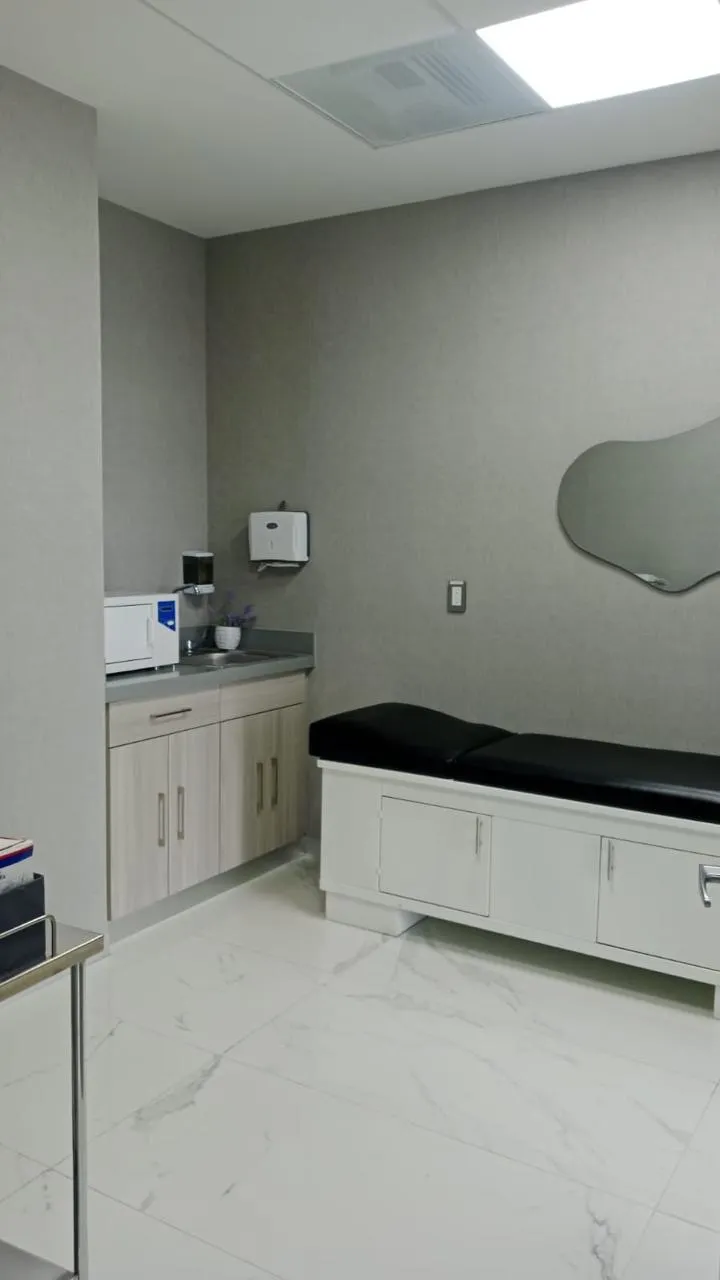 Vista adicional del entorno donde se realizan las consultas médicas.